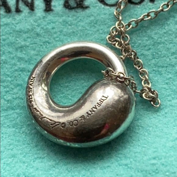 Tiffany & Co necklace - Picture 2 of 4